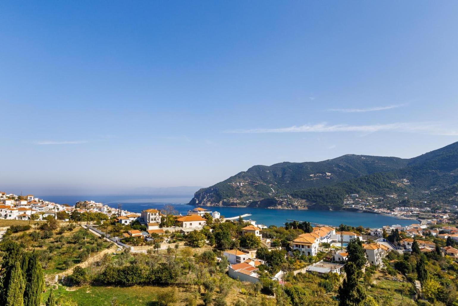 Villa Aloupi Skopelos Town Exterior photo