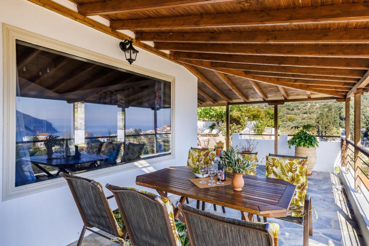 Villa Aloupi Skopelos Town Exterior photo